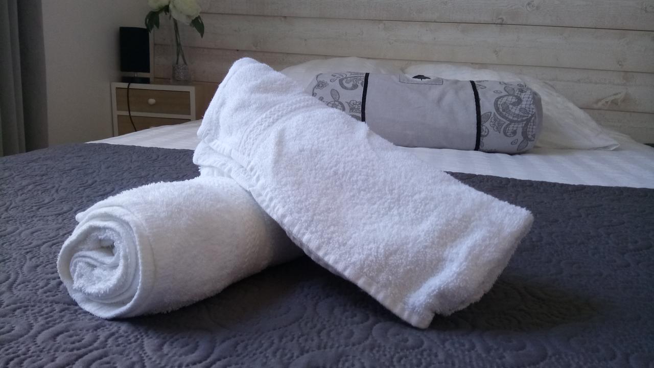 Maison De Ville Bed & Breakfast Magny-en-Vexin Ngoại thất bức ảnh